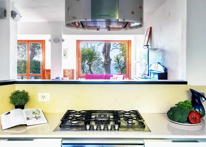 Miramare By Portofinohomes Rapallo